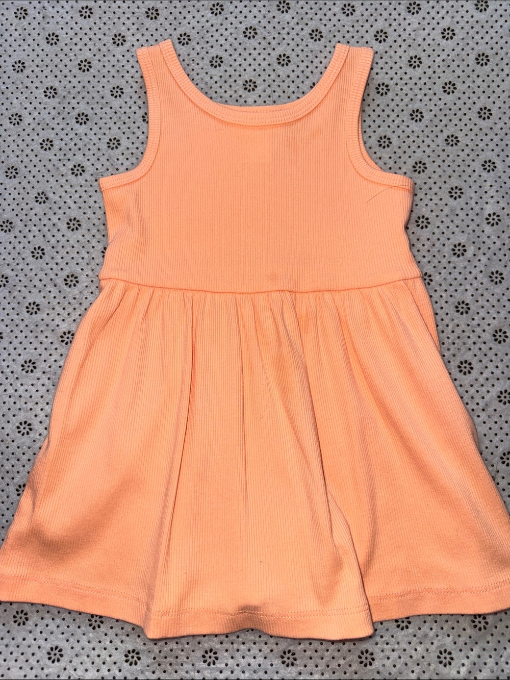 🛍PRETTY LITTLE GIRLS  DRESS SIZE  18 MONTHS 🛍
